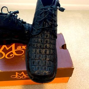 Men’s crocodile dress boots